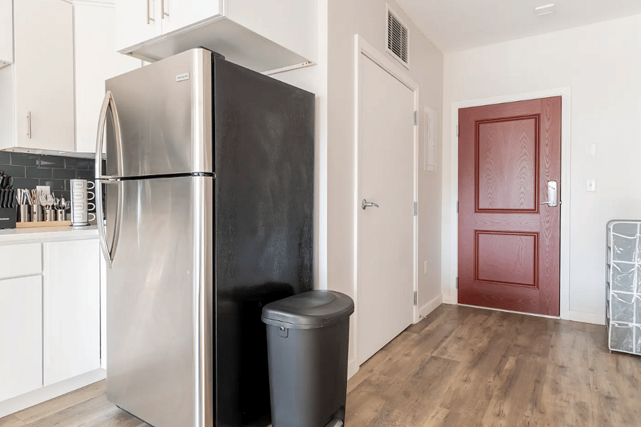 Furnished Finder property 458079_2 photo 6