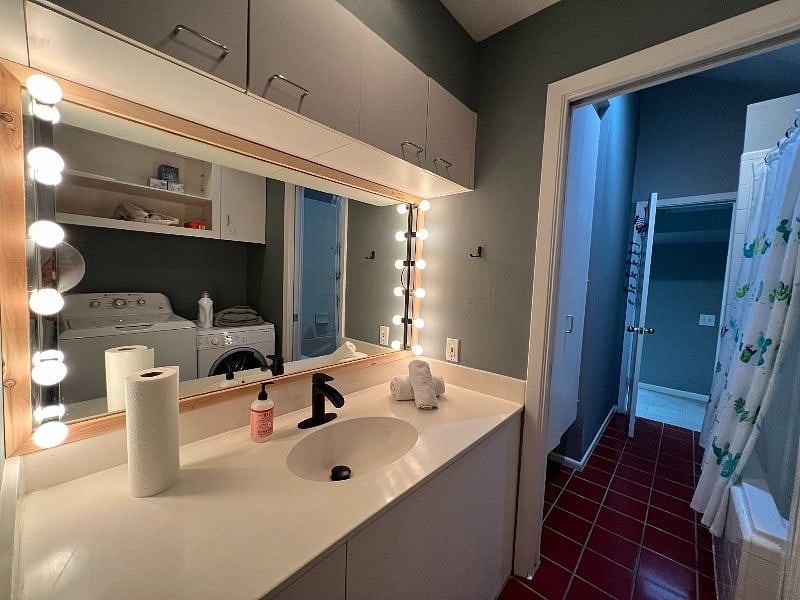 Furnished Finder property 458092_1 photo 13