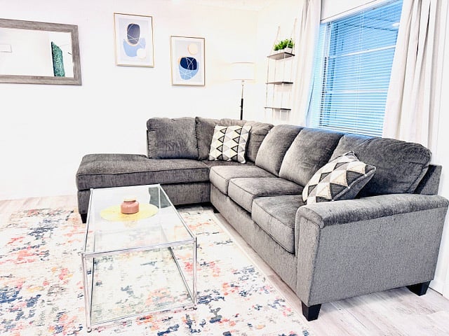 Furnished Finder property 458109_2 photo 3