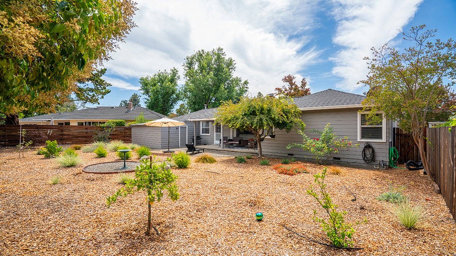 Furnished Finder property 458117_1 photo 9