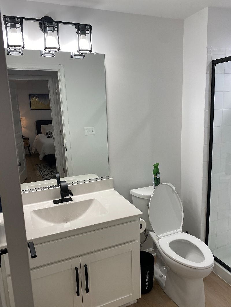 Furnished Finder property 458125_1 photo 6