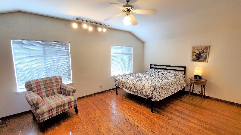 Furnished Finder property 458141_1 photo 8
