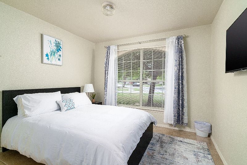 Furnished Finder property 458159_1 photo 5