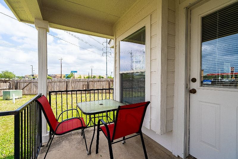 Furnished Finder property 458159_1 photo 10