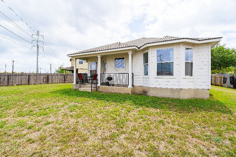 Furnished Finder property 458159_1 photo 11