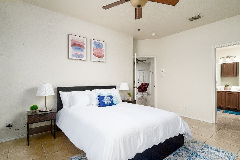 Furnished Finder property 458159_1 photo 39