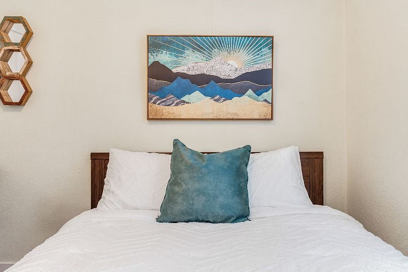 Furnished Finder property 458199_1 photo 15