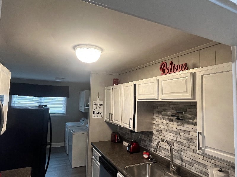 Furnished Finder property 458215_1 photo 3