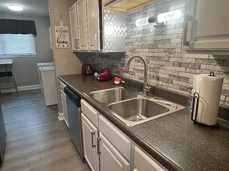 Furnished Finder property 458215_1 photo 4