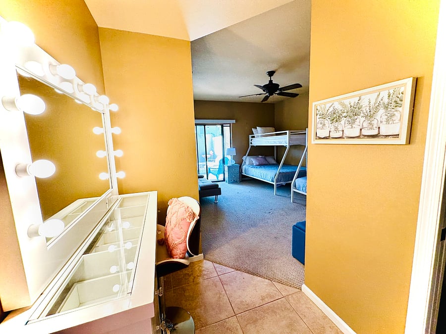 Furnished Finder property 458234_1 photo 9
