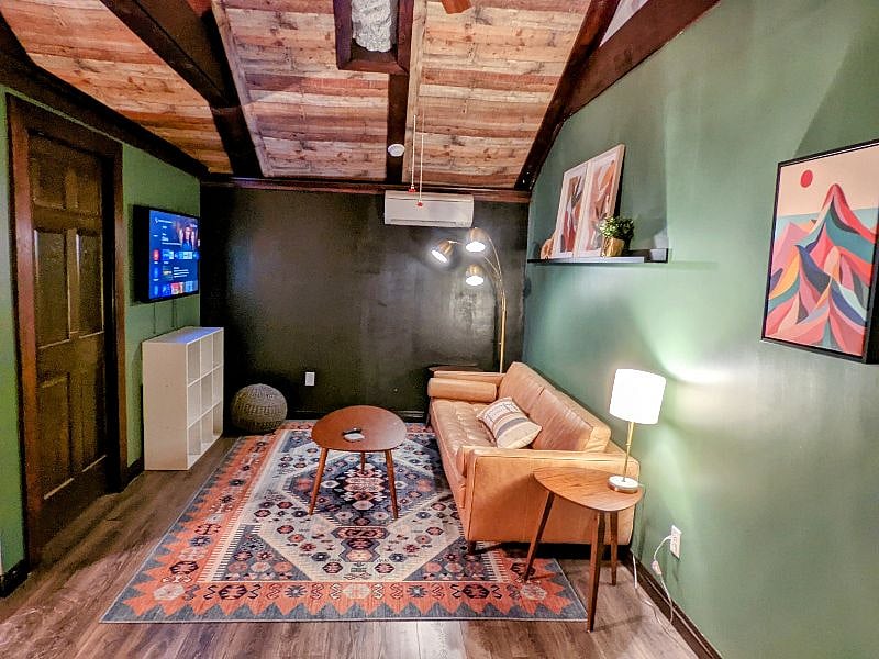Get ready to relax in your MCM living room!