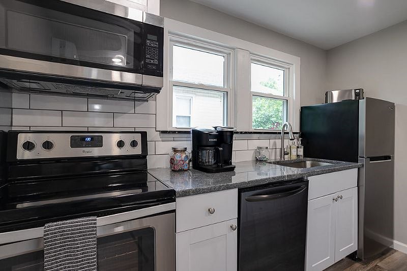 Furnished Finder property 458341_1 photo 27