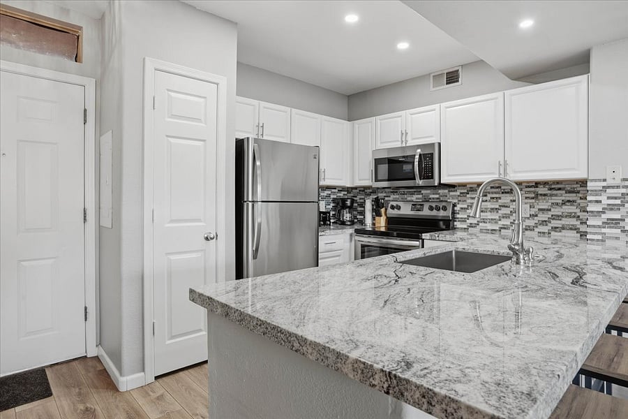 Furnished Finder property 458394_1 photo 9