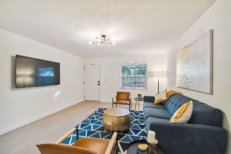 Furnished Finder property 458426_1 photo 5