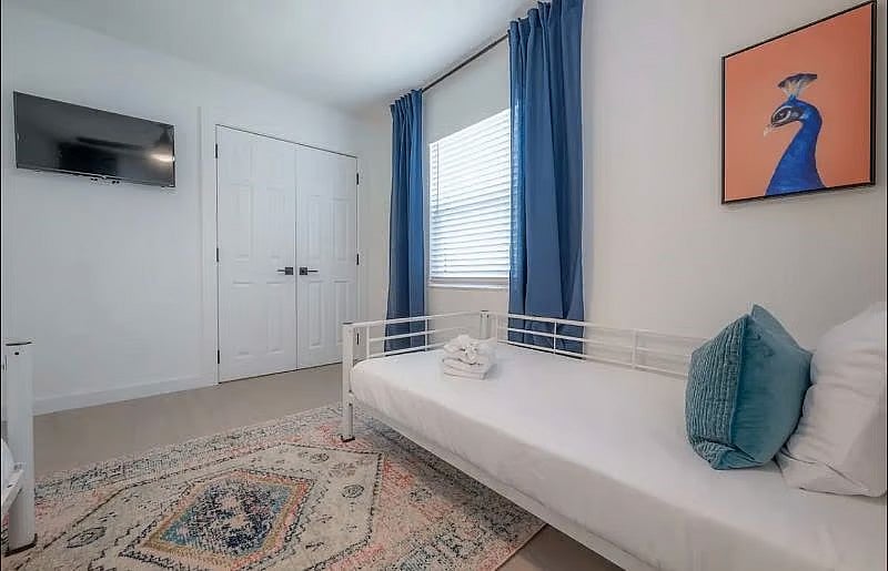 Furnished Finder property 458426_2 photo 20