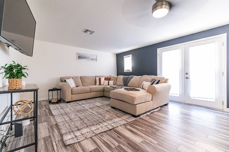 Furnished Finder property 458431_1 photo 3