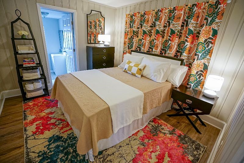 Queen Bedroom 2. Ensuite with
Shower. Top Rated Mattresses and High Thread Count Egyptian Cotten Sheets.