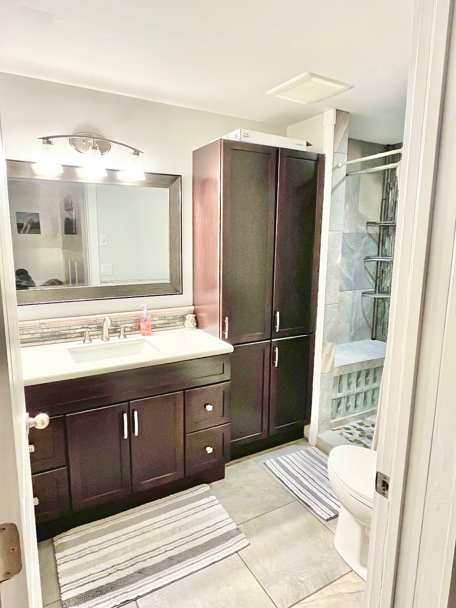 Private bathroom 