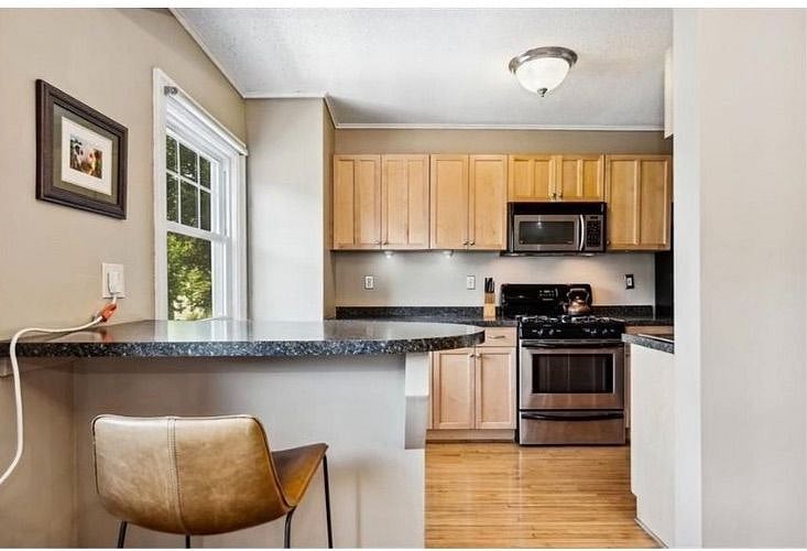 Furnished Finder property 458523_1 photo 9