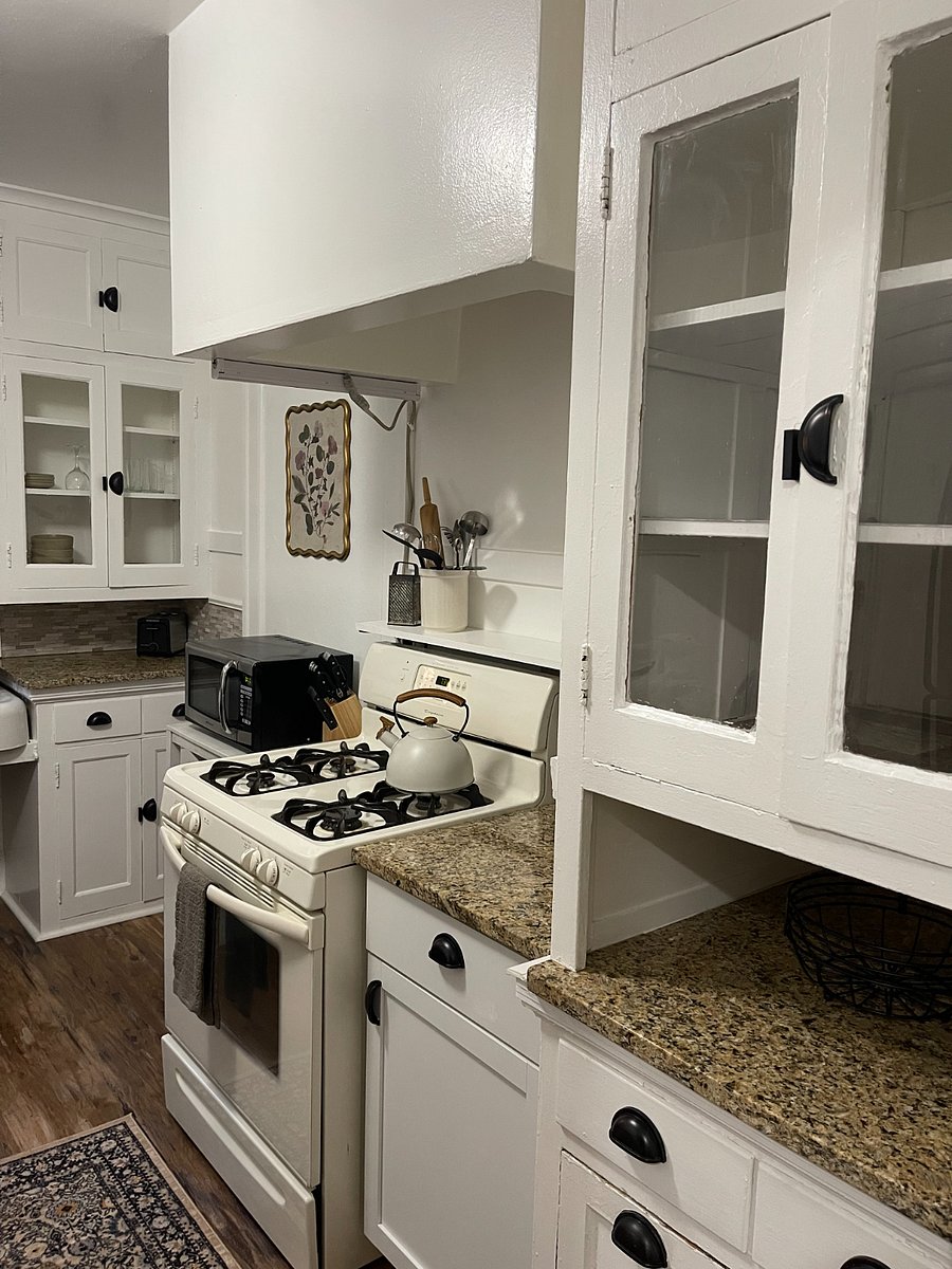 Furnished Finder property 458546_5 photo 4