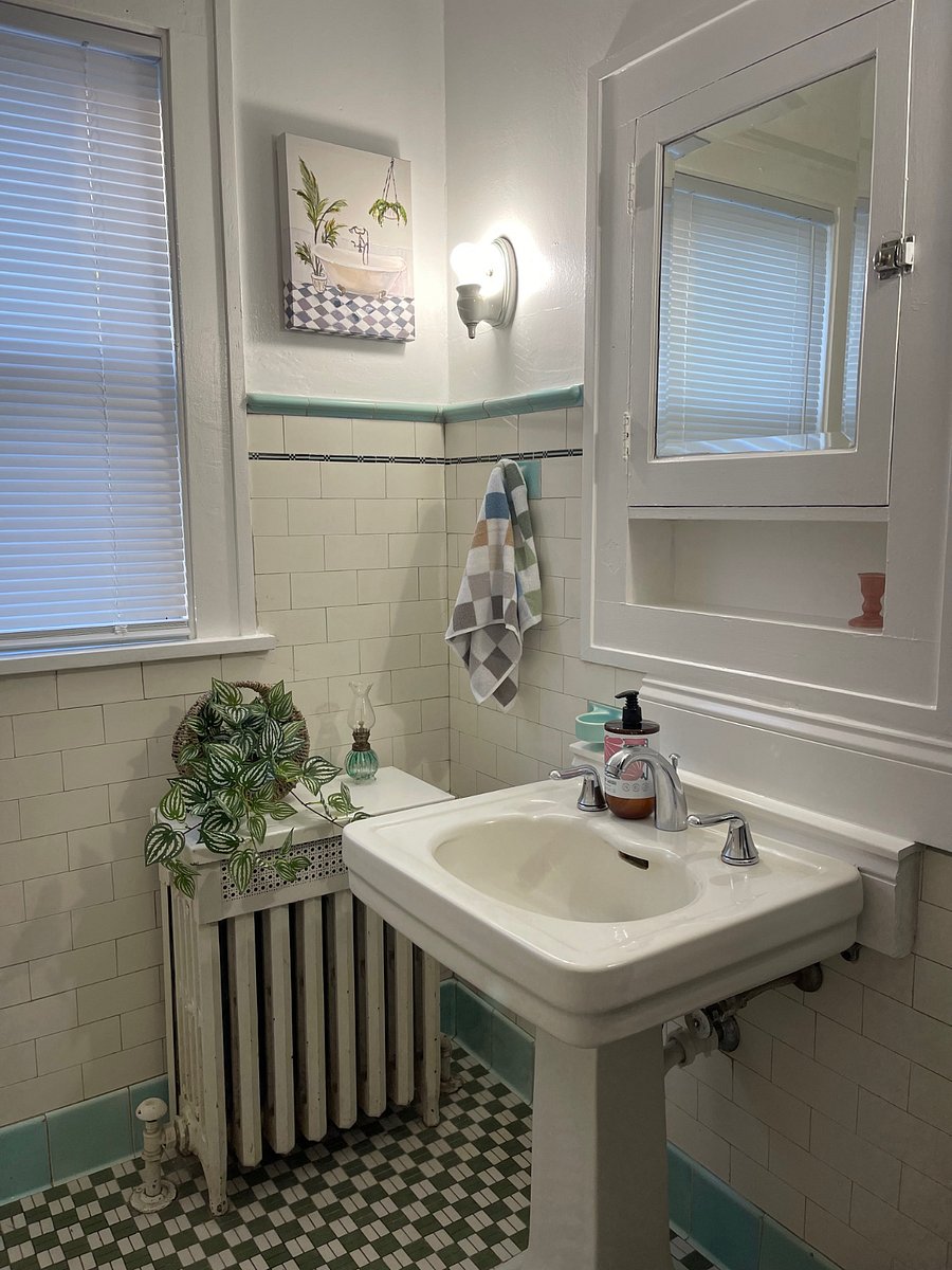 Furnished Finder property 458546_5 photo 20