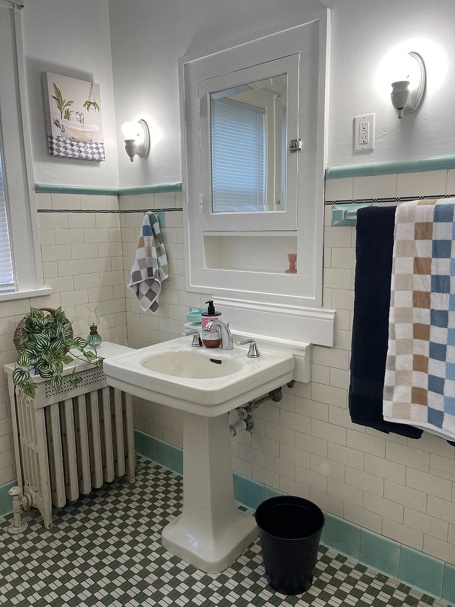 Furnished Finder property 458546_5 photo 1