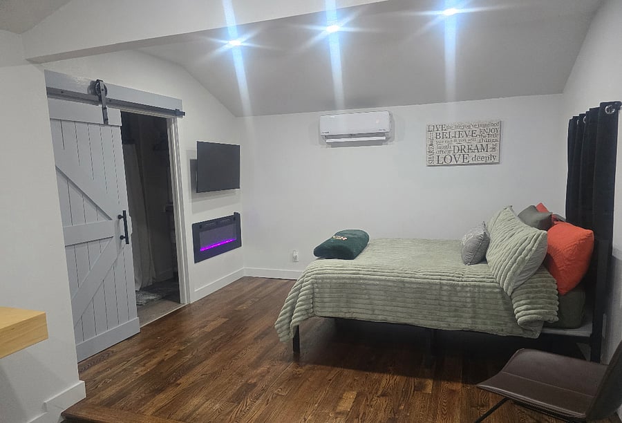 Furnished Finder property 458563_1 photo 2