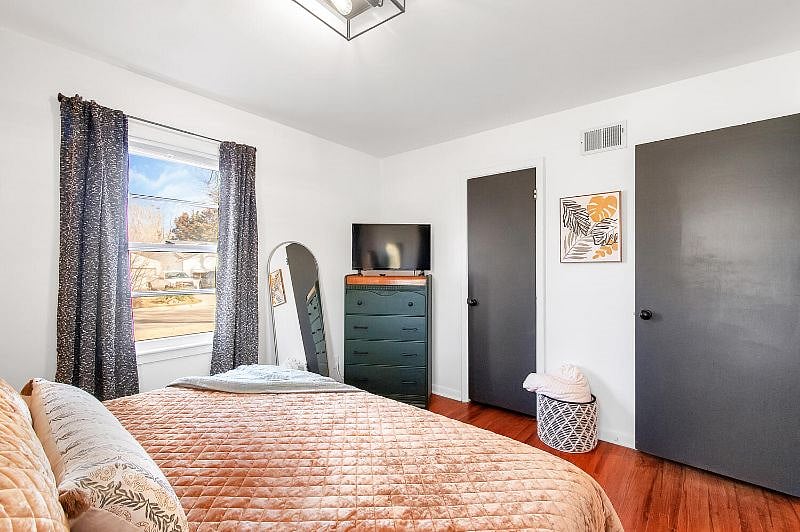 Eclectic Escape Front Bedroom - King Bed