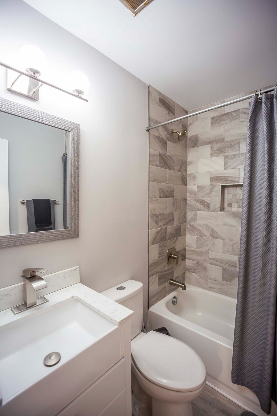 Furnished Finder property 458573_1 photo 15