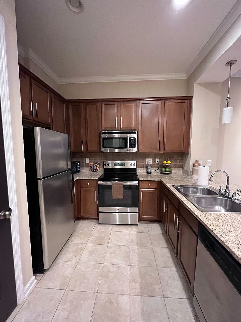 Furnished Finder property 458596_1 photo 24