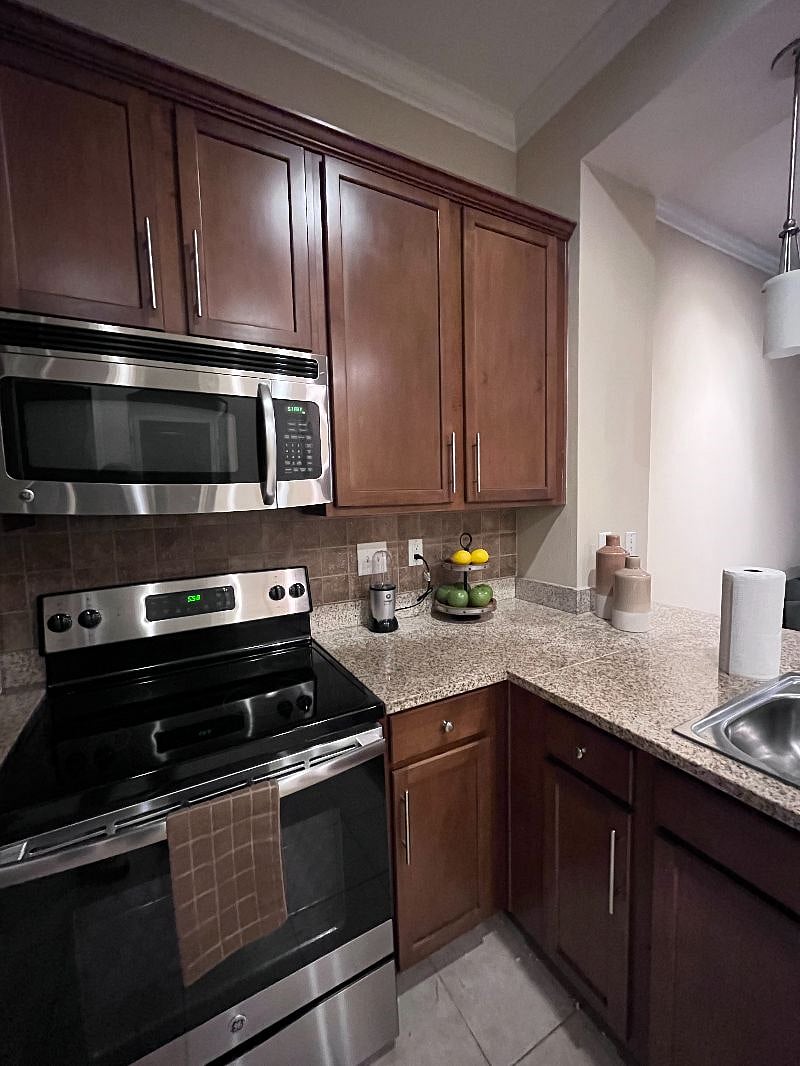 Furnished Finder property 458596_1 photo 29