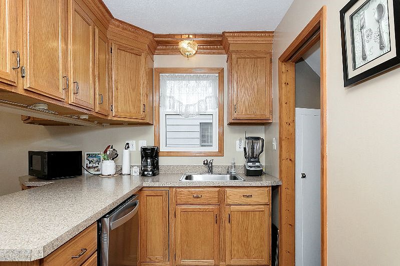Furnished Finder property 458626_1 photo 10