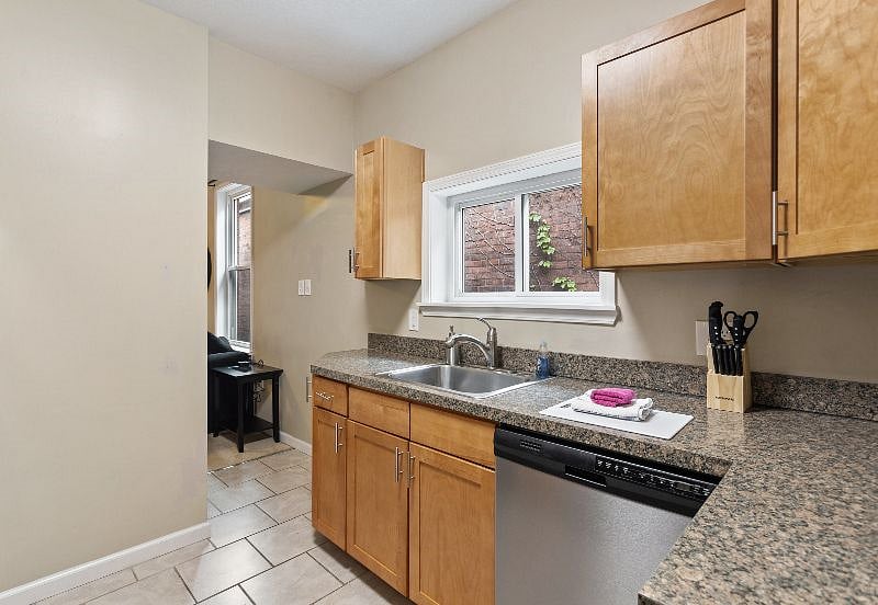 Furnished Finder property 458632_1 photo 9