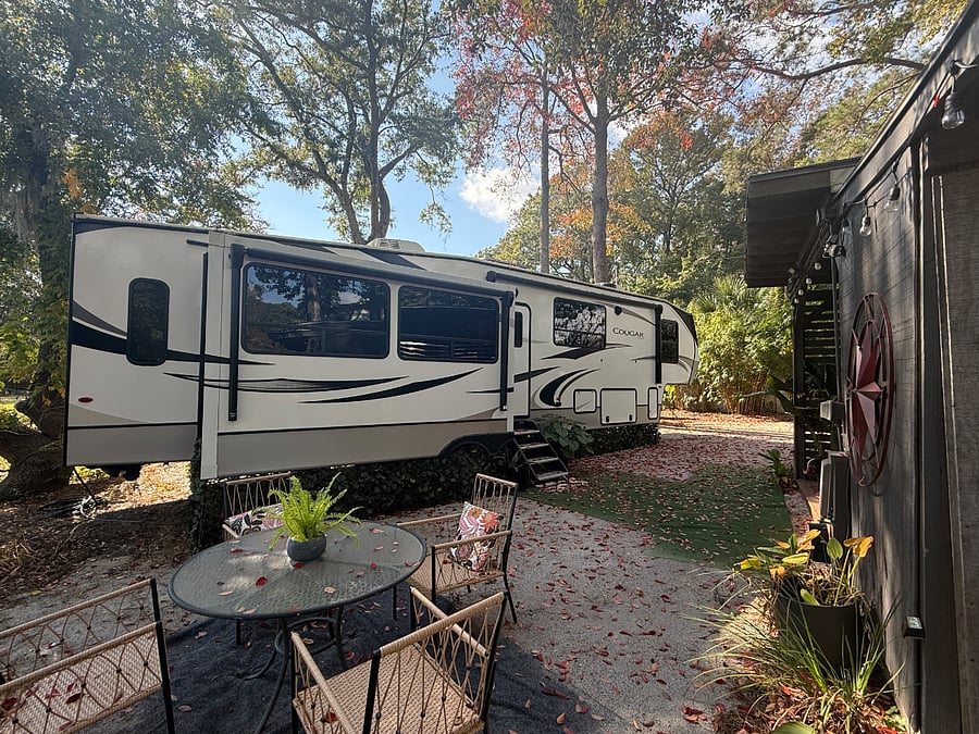 Furnished Finder property 458660_1 photo 3