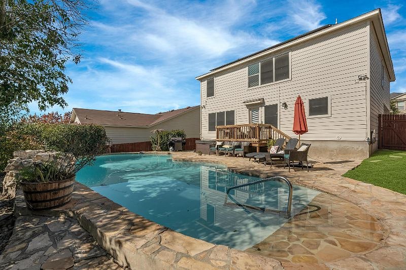 Furnished Finder property 458689_1 photo 22