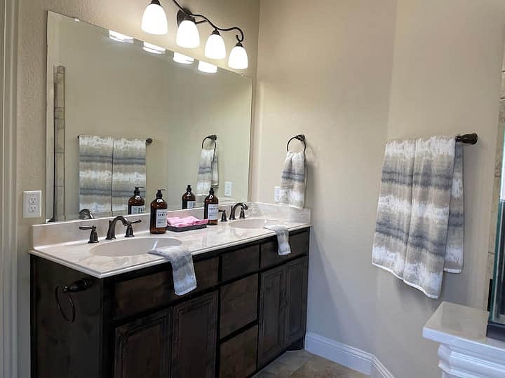Furnished Finder property 458692_1 photo 9