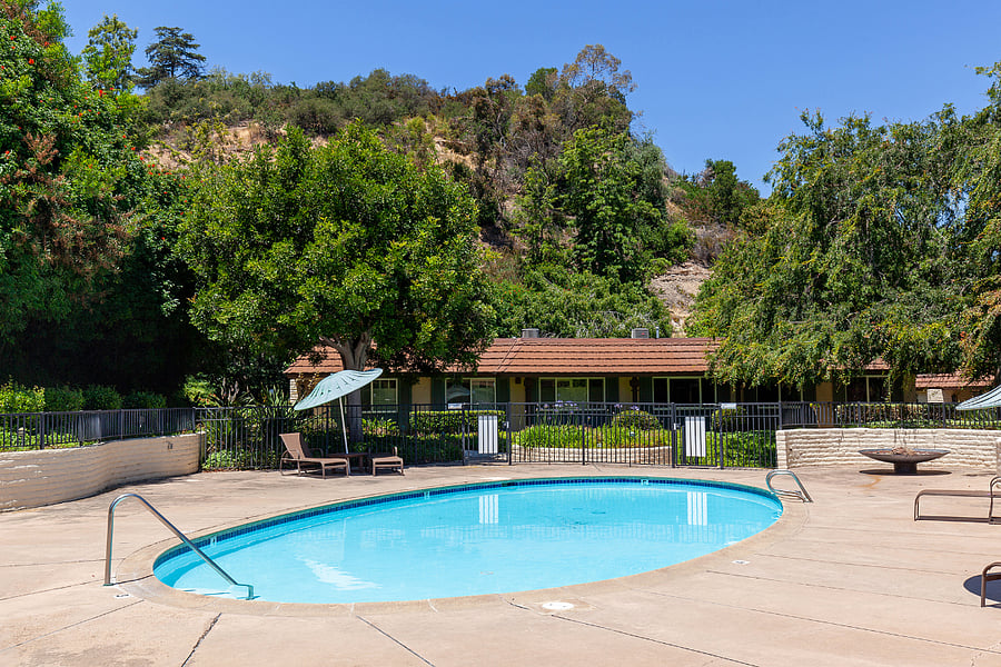 Furnished Finder property 458865_1 photo 25