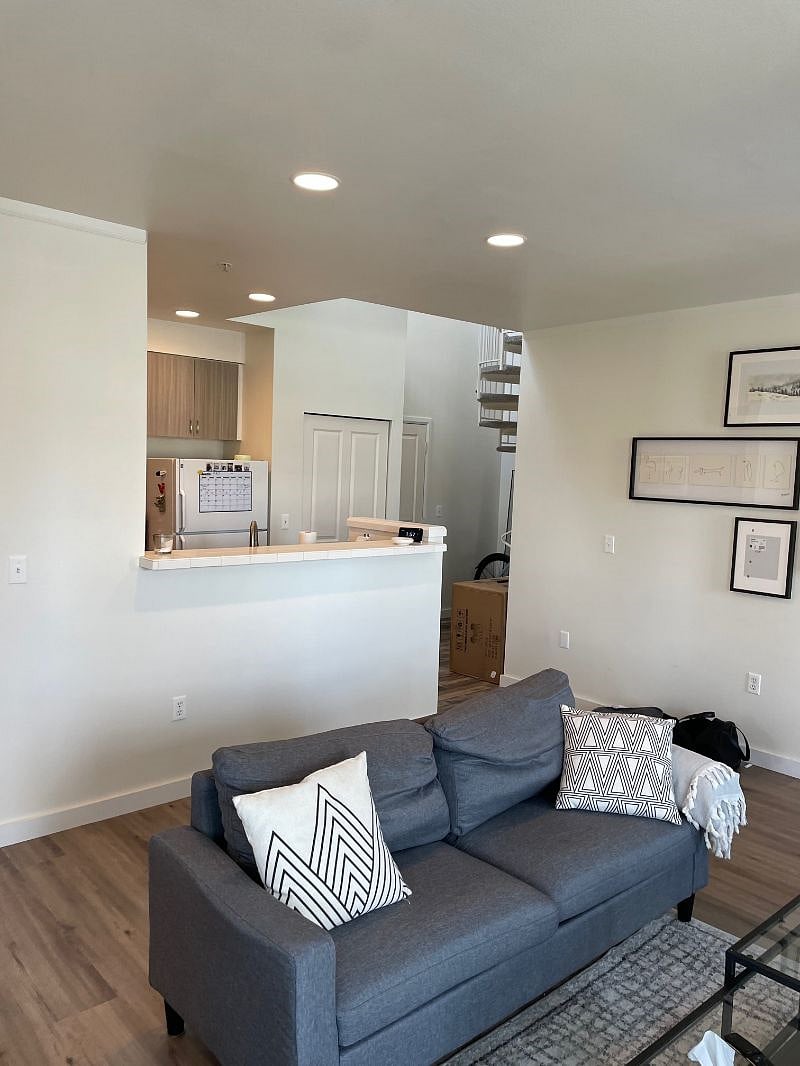 Furnished Finder property 458898_1 photo 7