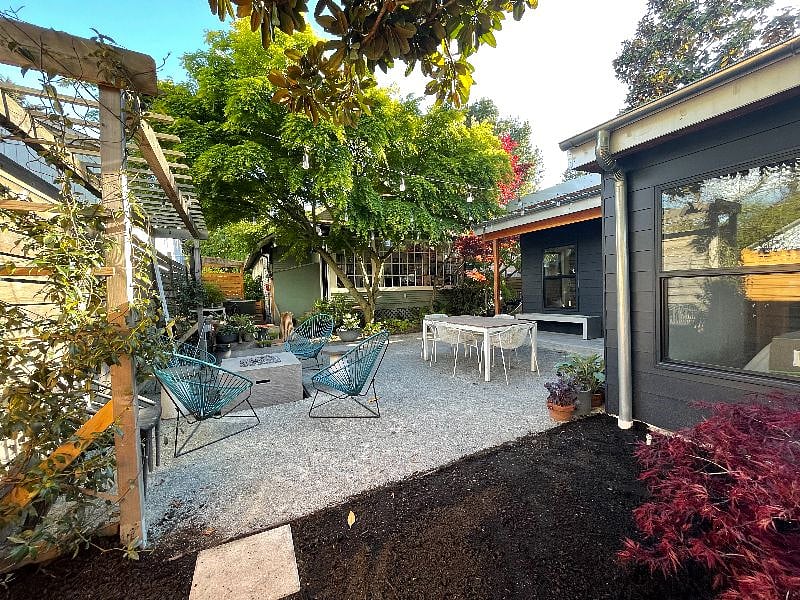 Furnished Finder property 458914_1 photo 3
