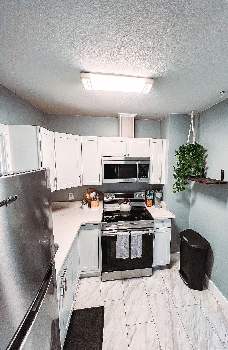 Furnished Finder property 458972_1 photo 3