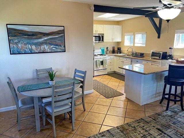 Furnished Finder property 458996_2 photo 5
