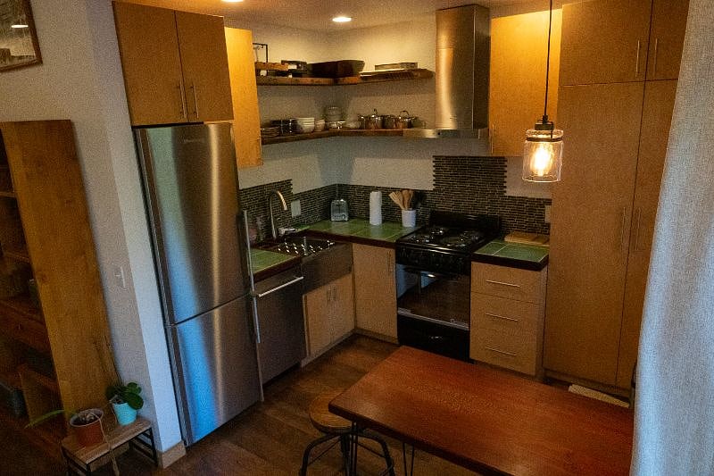 Furnished Finder property 459024_1 photo 7