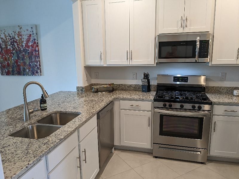 Furnished Finder property 459151_1 photo 20