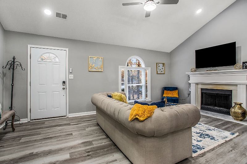 Furnished Finder property 459194_1 photo 4