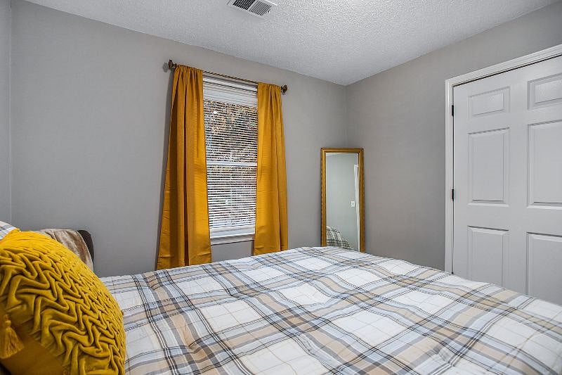 Furnished Finder property 459194_1 photo 15