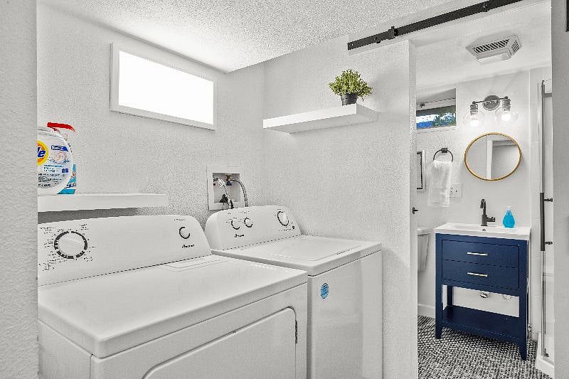 Furnished Finder property 459213_1 photo 26