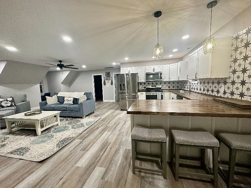 Furnished Finder property 459393_1 photo 9