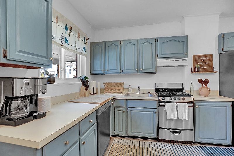 Furnished Finder property 459429_1 photo 7