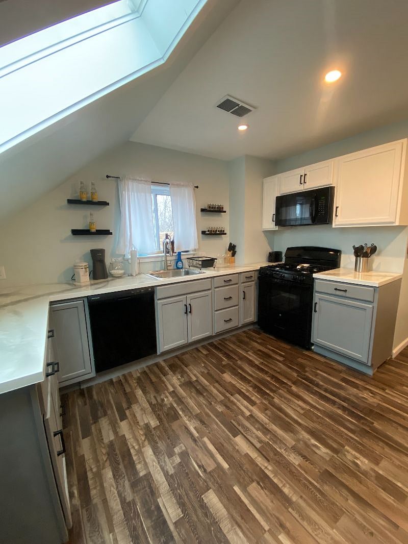 Furnished Finder property 459431_1 photo 10