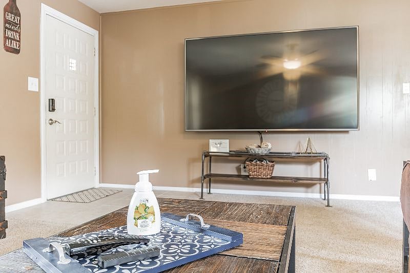 Furnished Finder property 459439_1 photo 3